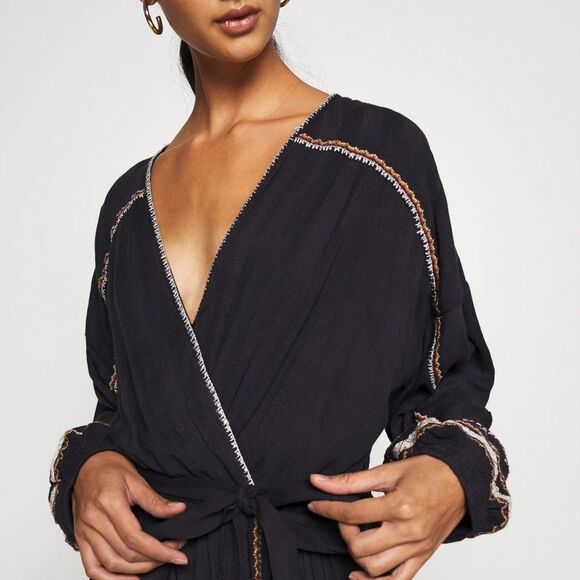 Free People Delilah Embroidered Wrap Dress Size small - Picture 6 of 10